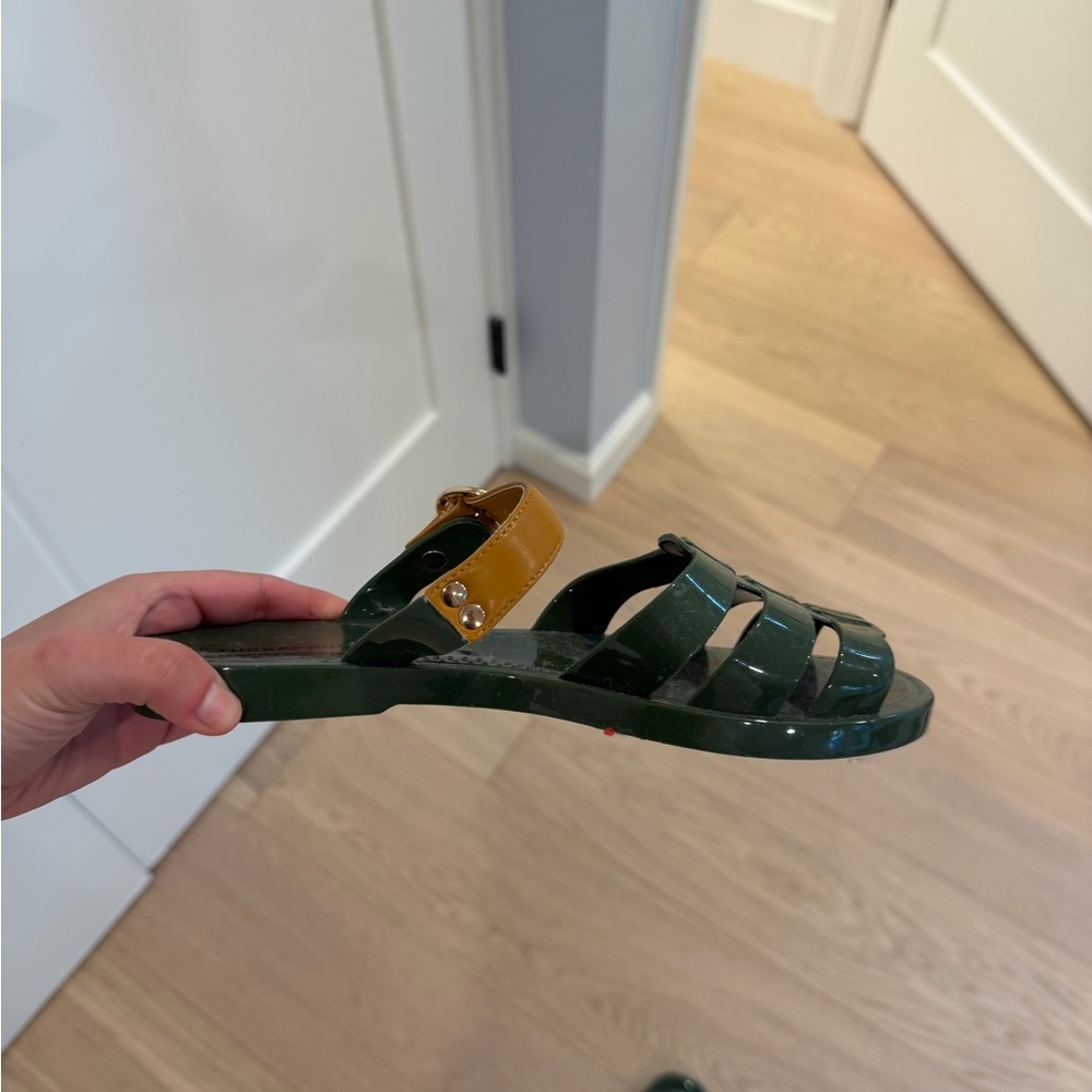 Tuckernuck forest, green and leather strap, jelly sandal - Picture 3 of 4